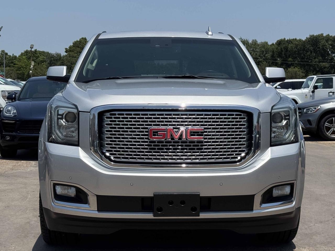 GMC Yukon Denali 2WD 2015