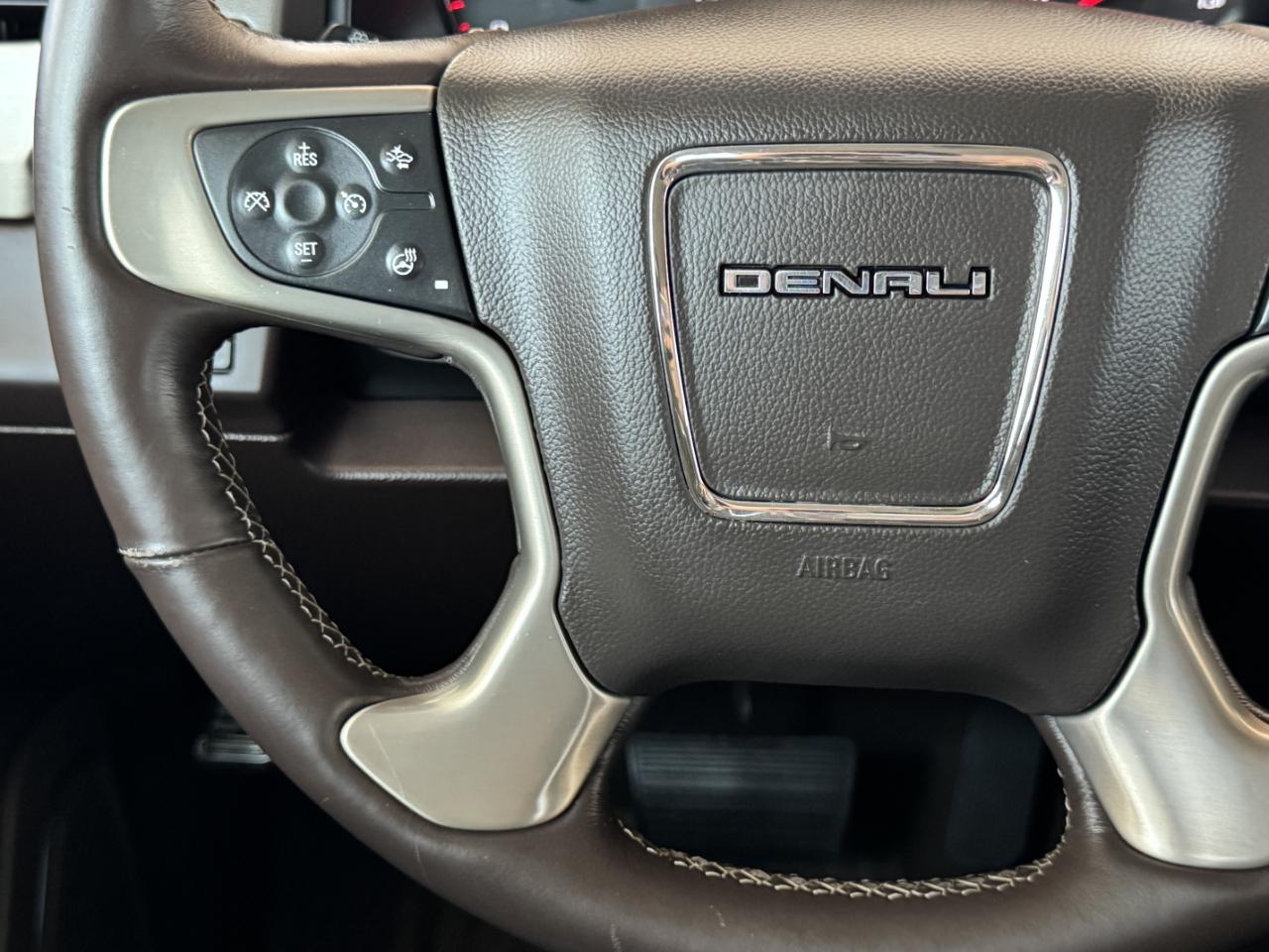 GMC Yukon Denali 2WD 2015
