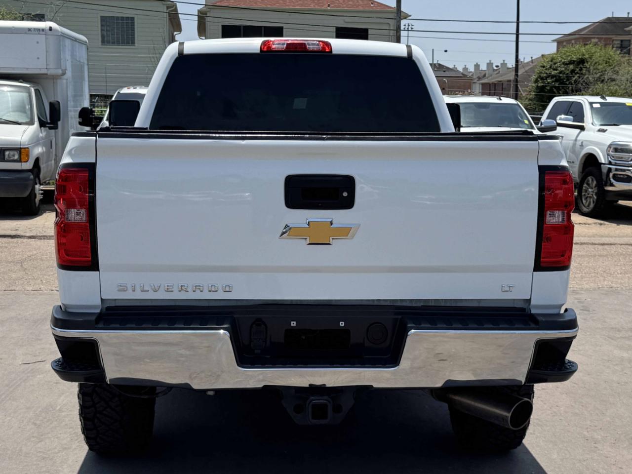 Chevrolet Silverado 2500HD LT Crew Cab 4WD 2017