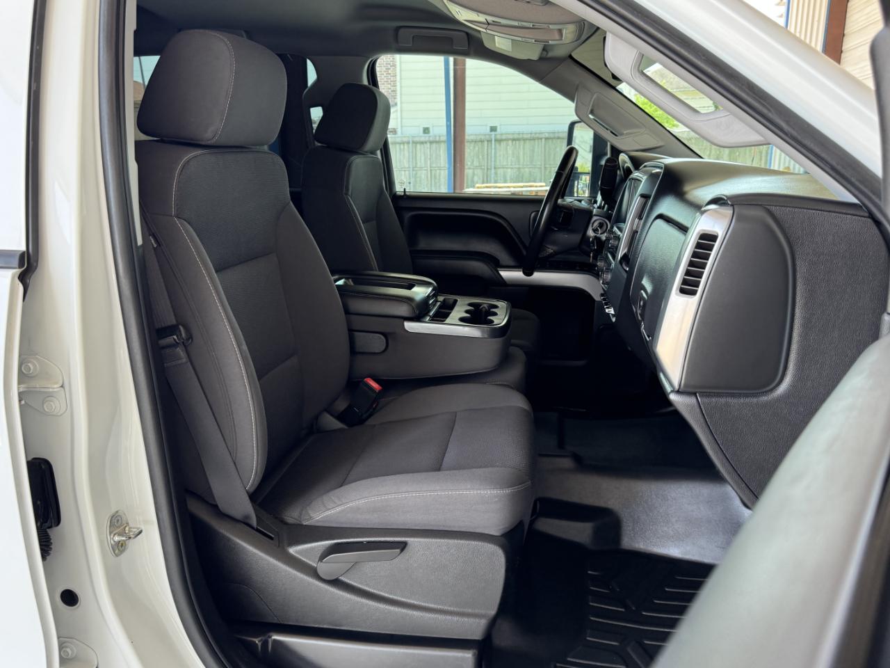 Chevrolet Silverado 2500HD LT Crew Cab 4WD 2017