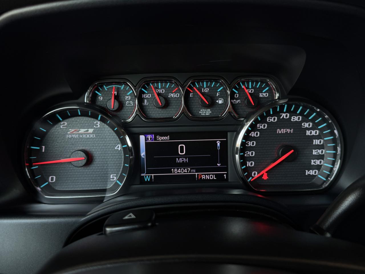 Chevrolet Silverado 2500HD LT Crew Cab 4WD 2017