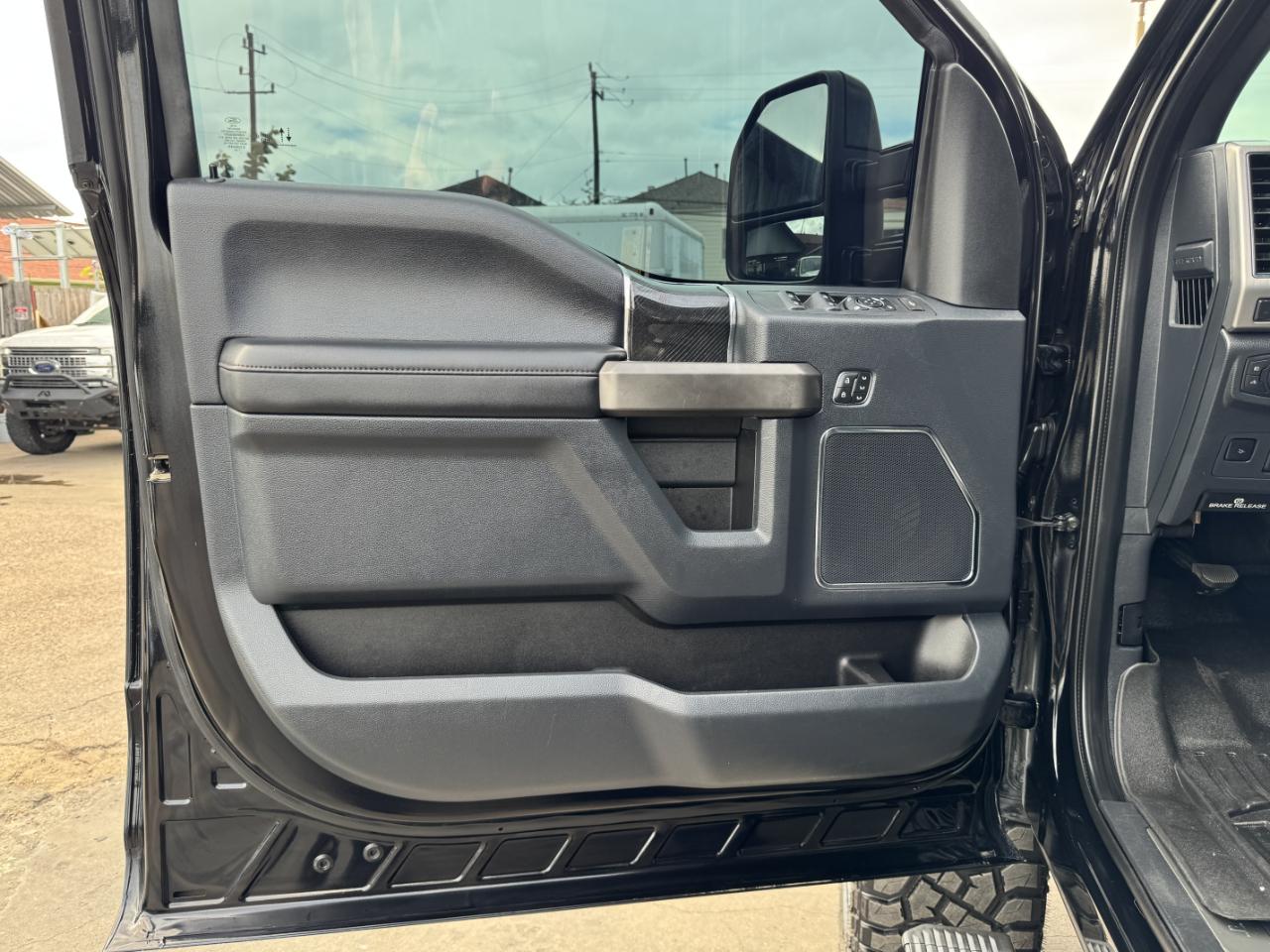 Ford Super Duty F-250 SRW  2022