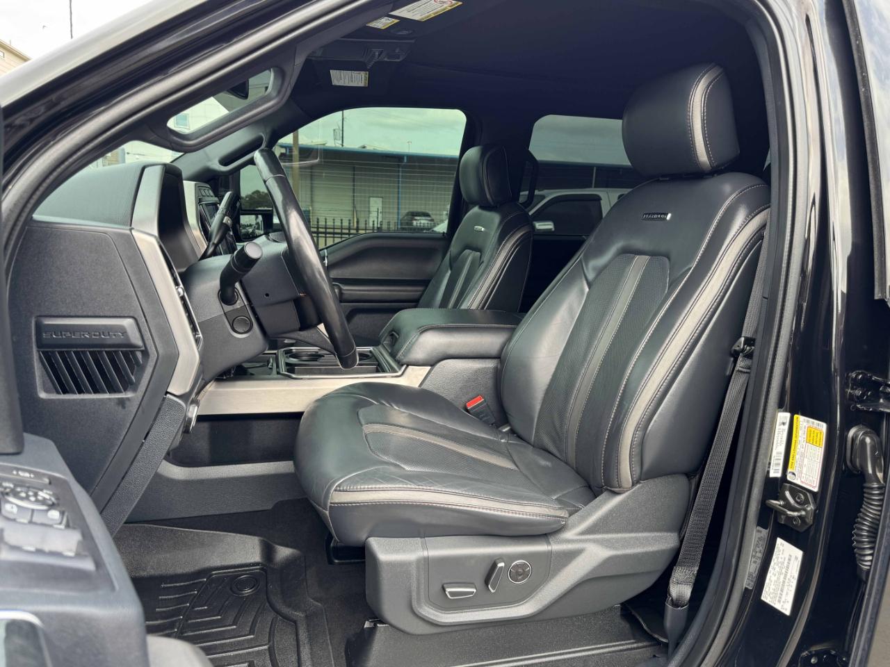 Ford Super Duty F-250 SRW  2022
