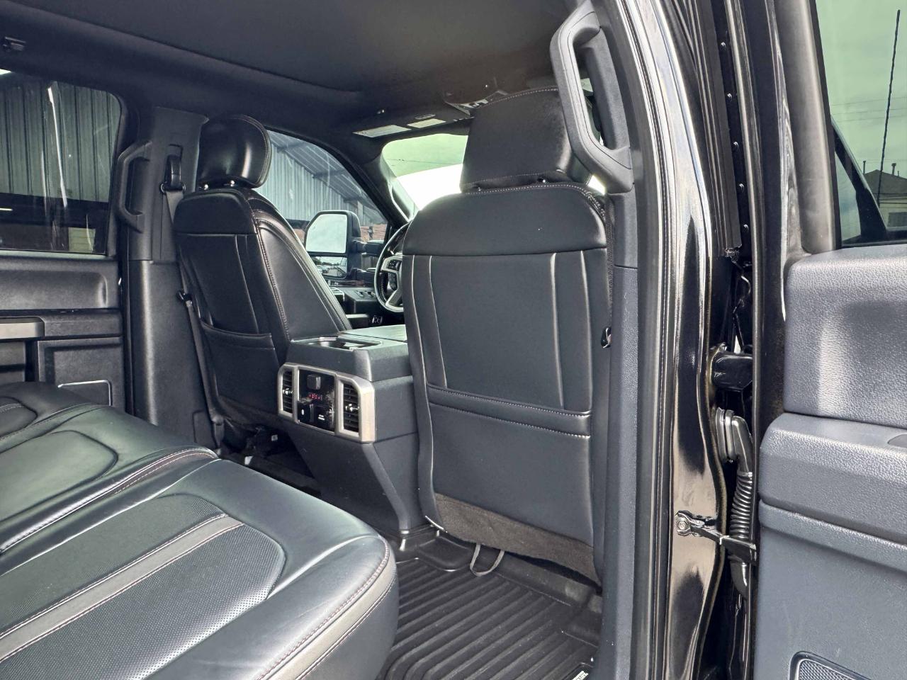 Ford Super Duty F-250 SRW  2022