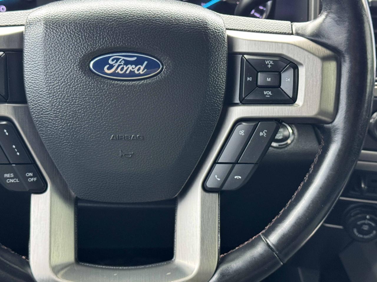 Ford Super Duty F-250 SRW  2022