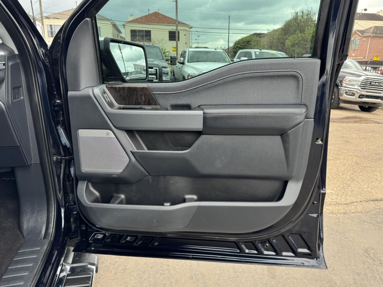 Ford F-150 Lariat SuperCrew 4WD 2021