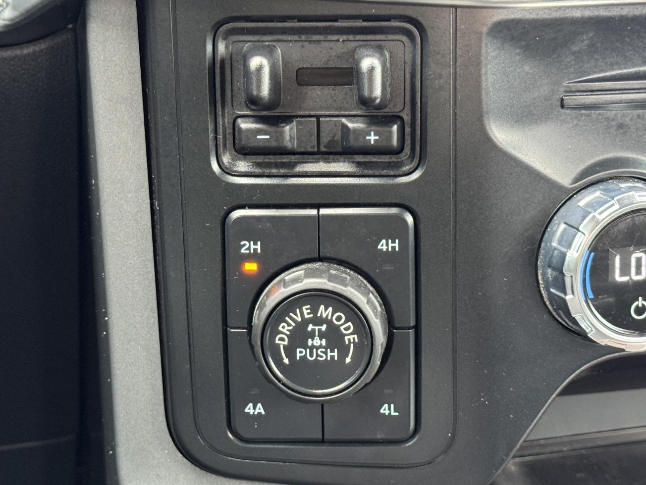 Ford F-150 Lariat SuperCrew 4WD 2021