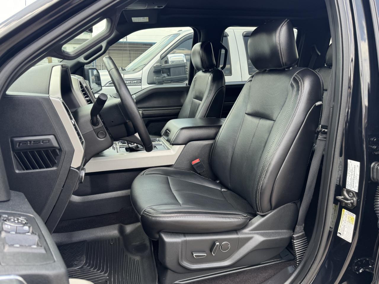 Ford F-150 Lariat SuperCrew 4WD 2018