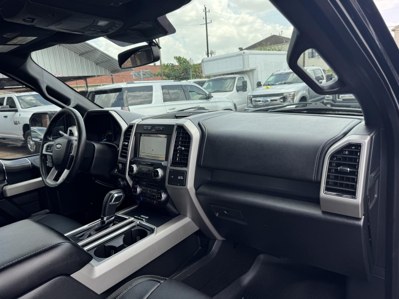 Ford F-150 Lariat SuperCrew 4WD 2018