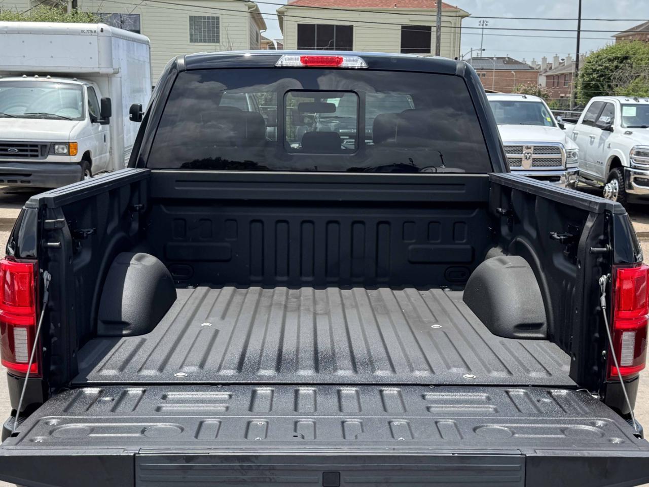 Ford F-150 Lariat SuperCrew 4WD 2018