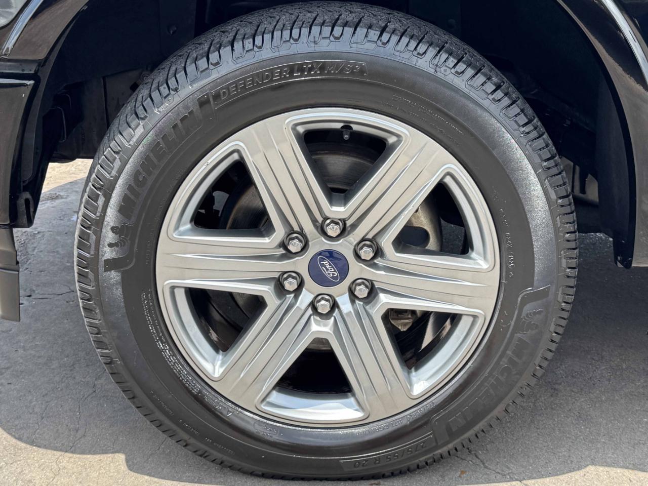 Ford F-150 Lariat SuperCrew 4WD 2018