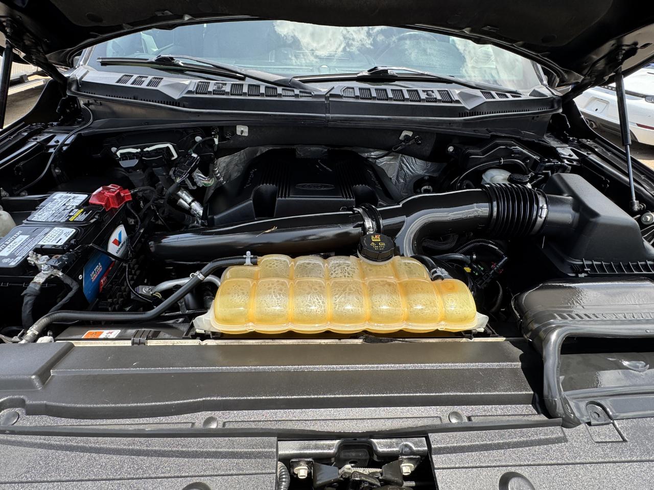 Ford F-150 Lariat SuperCrew 4WD 2018