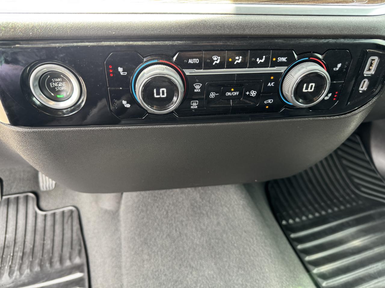 Chevrolet Silverado 1500 LT Crew Cab 4WD 2022