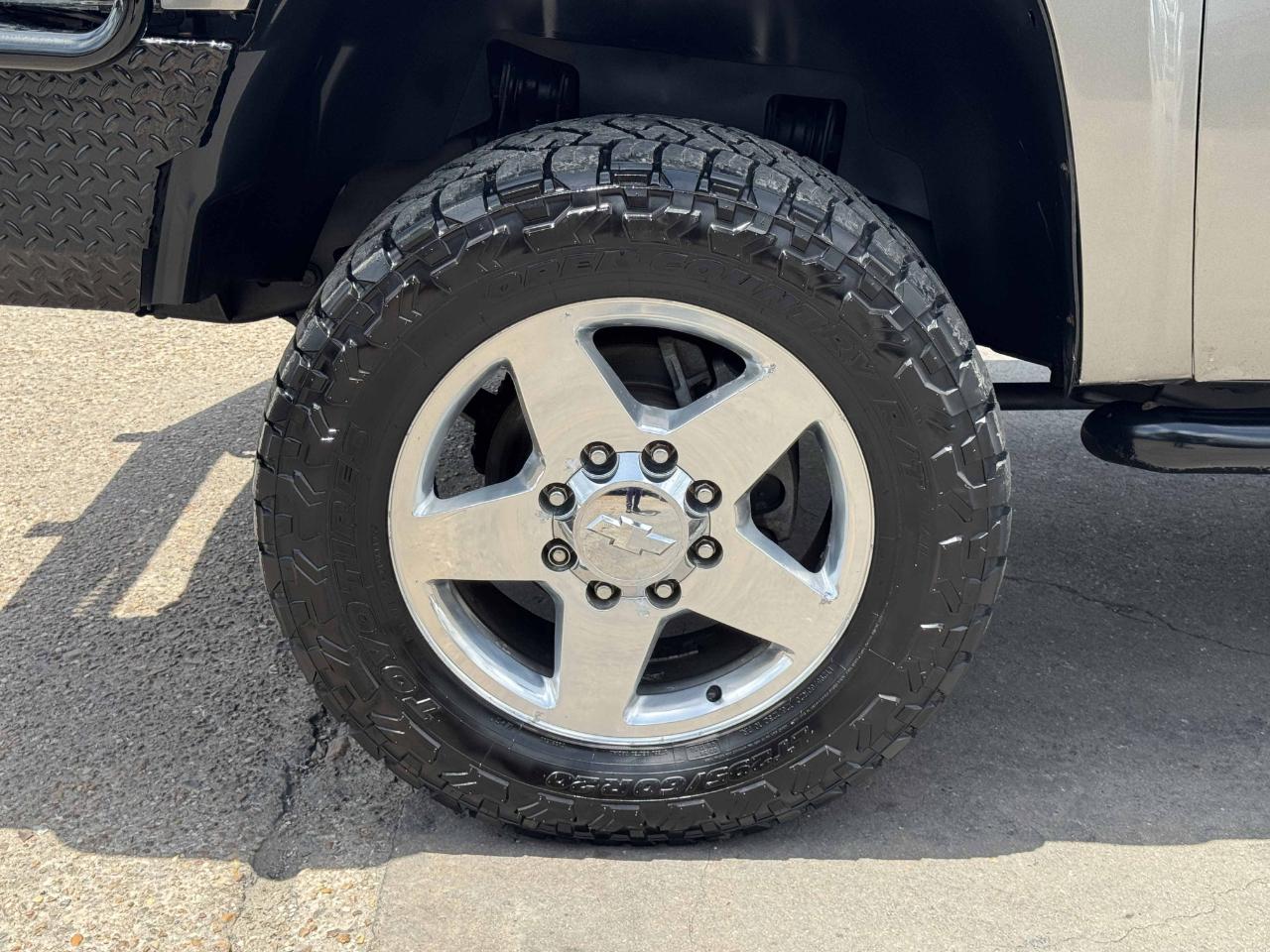 Chevrolet Silverado 2500HD LT Crew Cab 4WD 2013