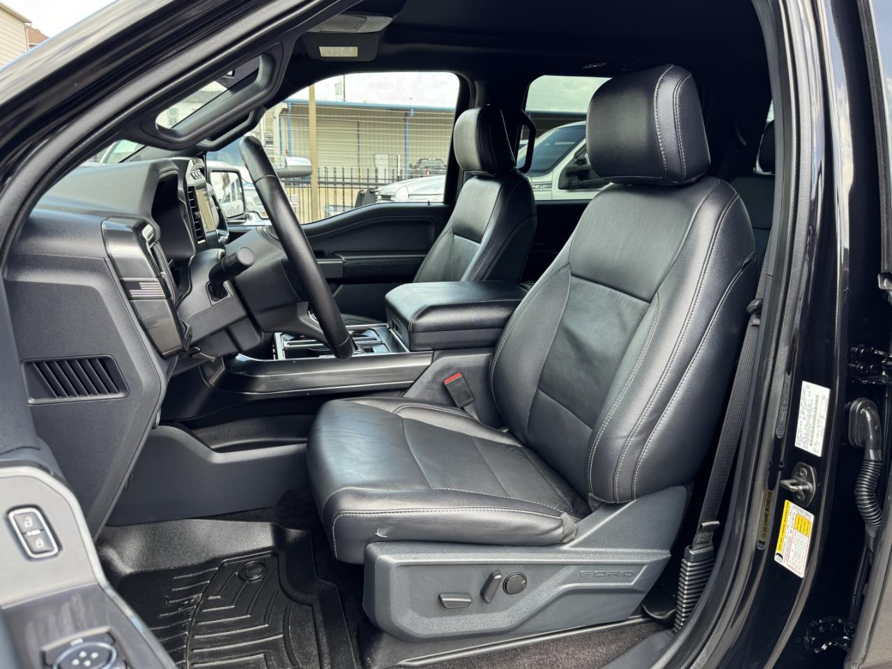 Ford F-150 XLT SuperCrew 2WD 2022