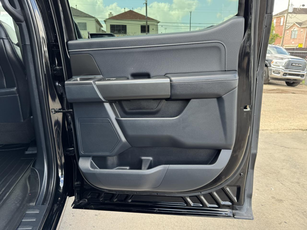 Ford F-150 XLT SuperCrew 2WD 2022