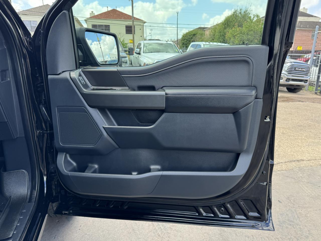 Ford F-150 XLT SuperCrew 2WD 2022