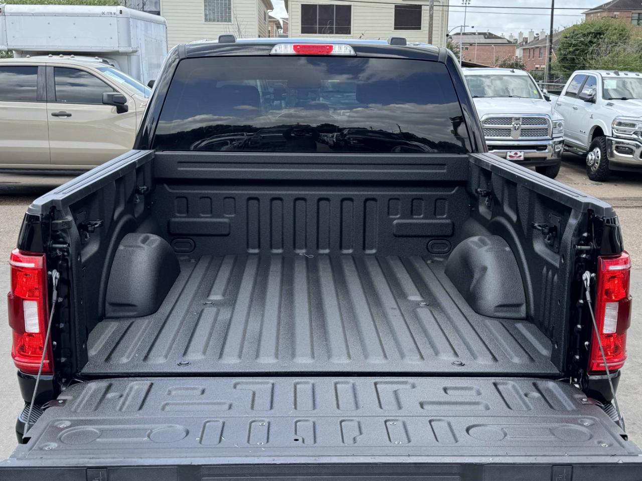 Ford F-150 XLT SuperCrew 2WD 2022