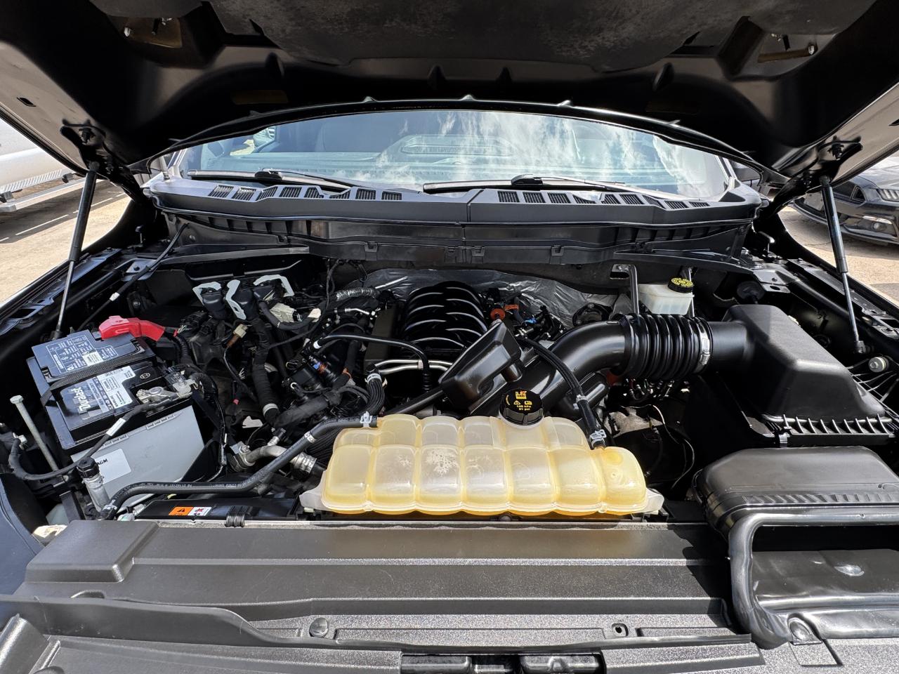Ford F-150 XLT SuperCrew 2WD 2022