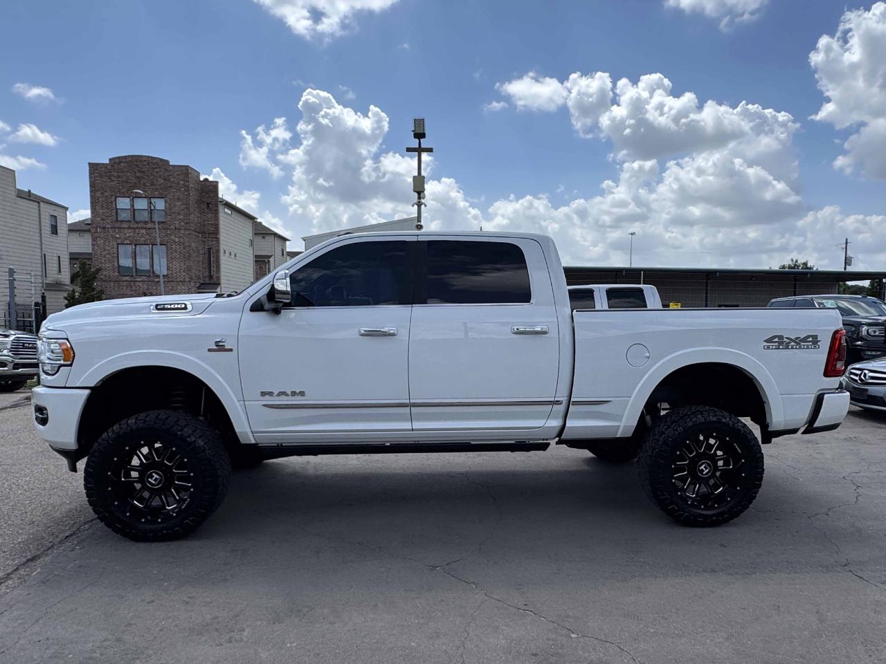 RAM 2500 Limited Crew Cab 4WD 2019
