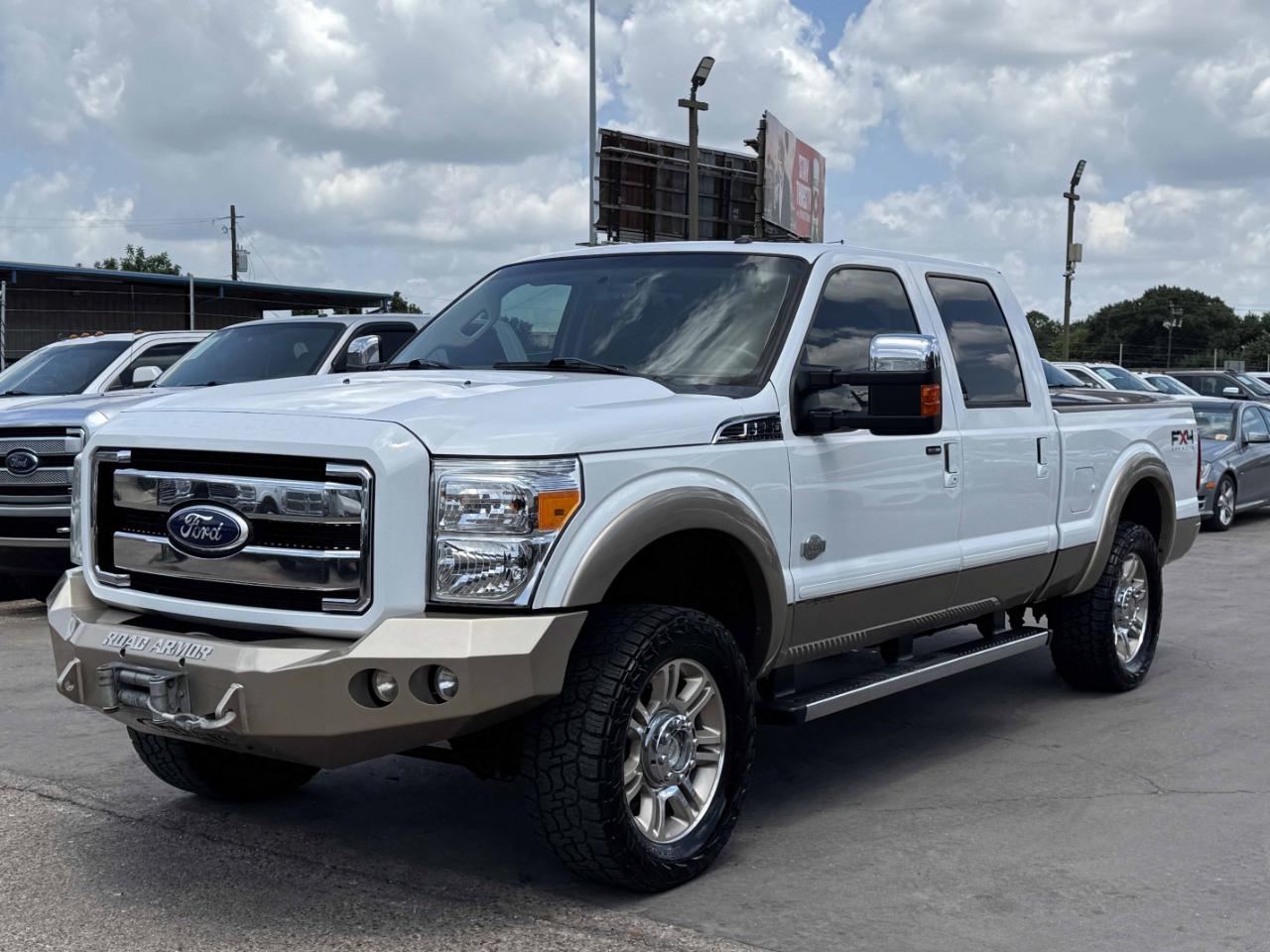 Ford Super Duty F-250 SRW  2011