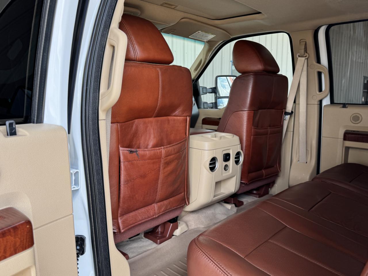 Ford Super Duty F-250 SRW  2011