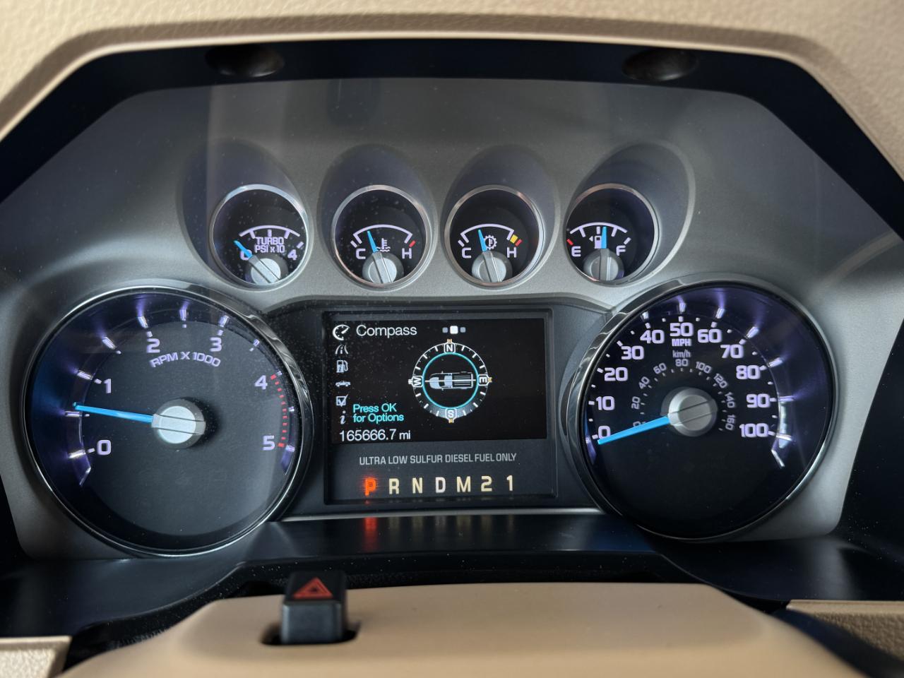 Ford Super Duty F-250 SRW  2011