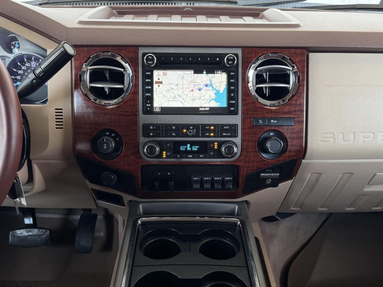 Ford Super Duty F-250 SRW  2011