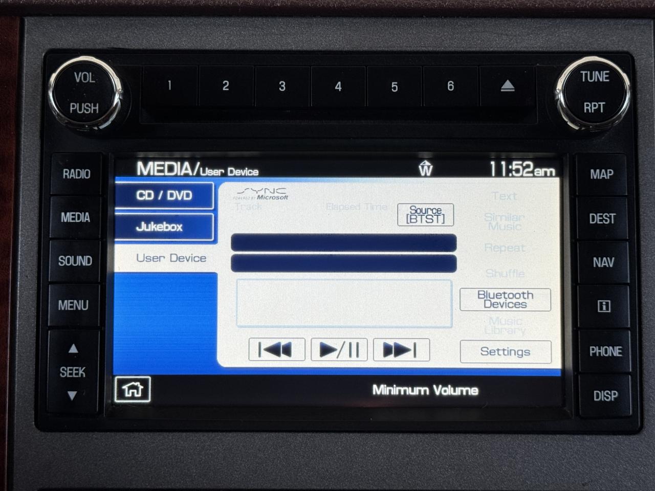 Ford Super Duty F-250 SRW  2011