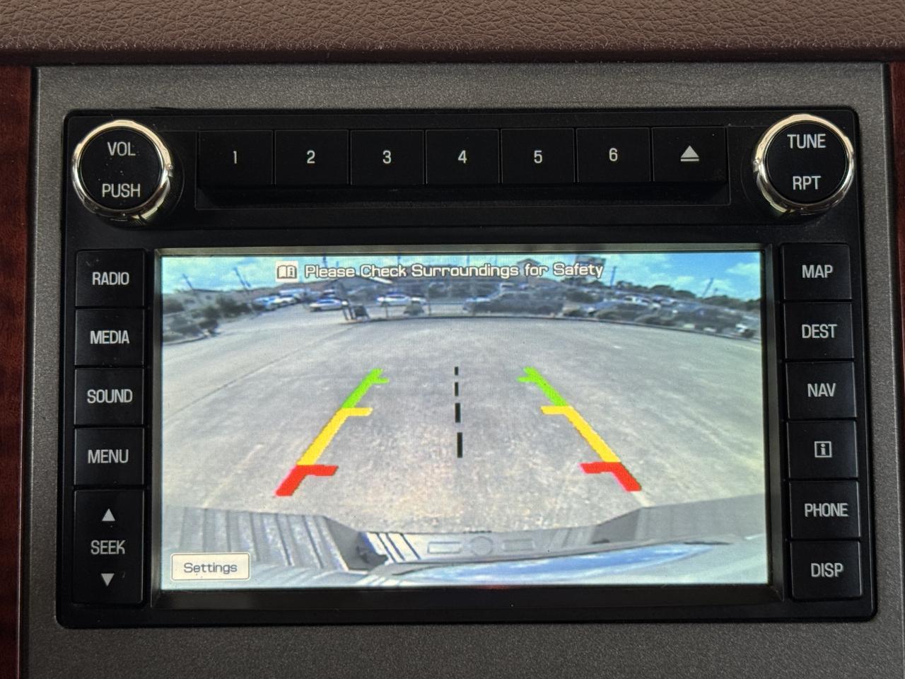 Ford Super Duty F-250 SRW  2011