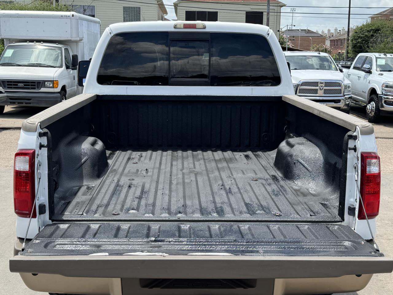 Ford Super Duty F-250 SRW  2011