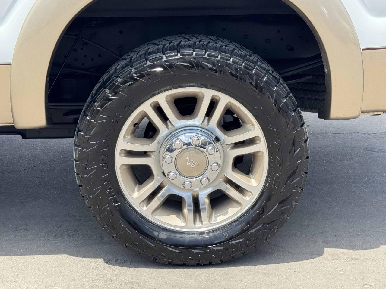 Ford Super Duty F-250 SRW  2011