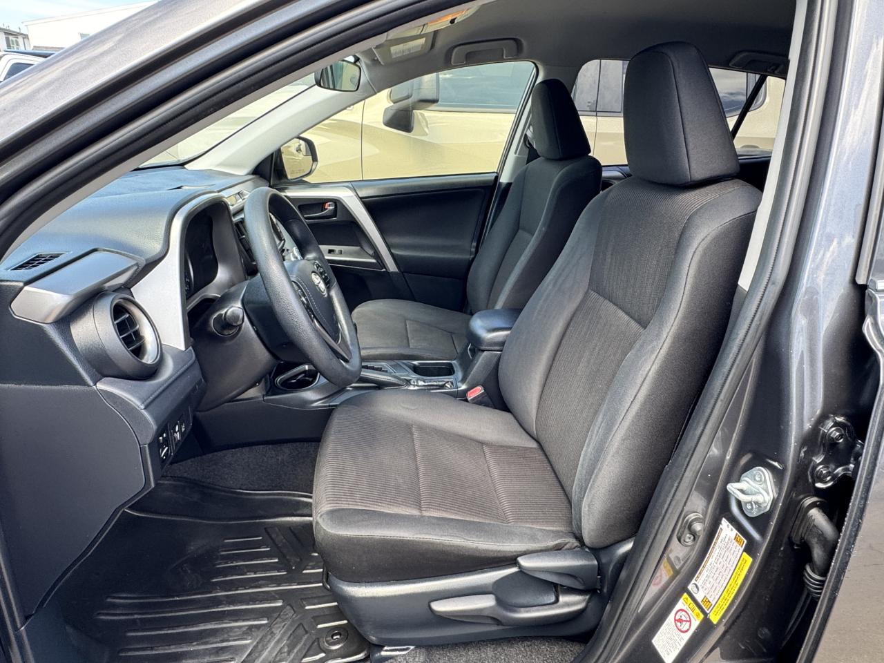 Toyota RAV4  2017