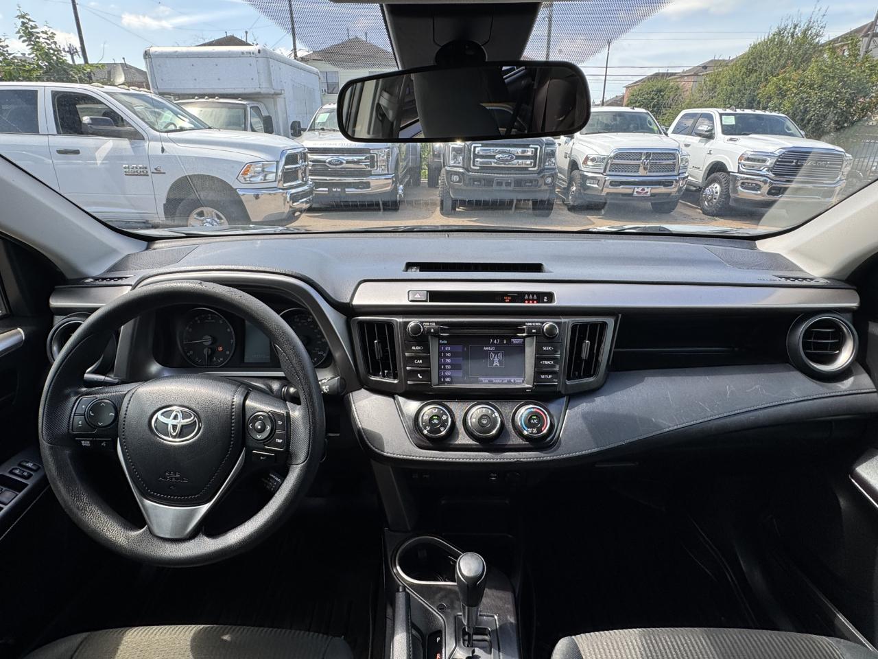 Toyota RAV4  2017