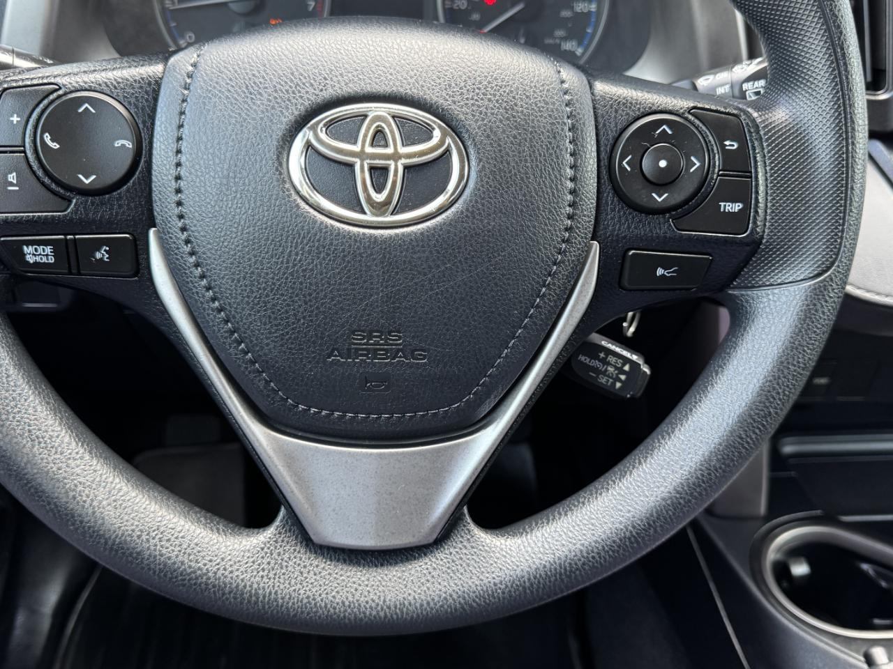 Toyota RAV4  2017