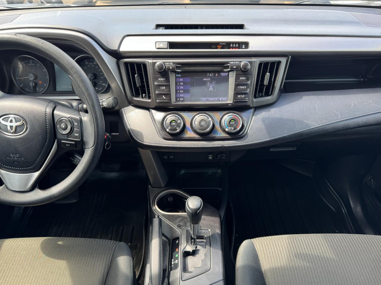 Toyota RAV4  2017
