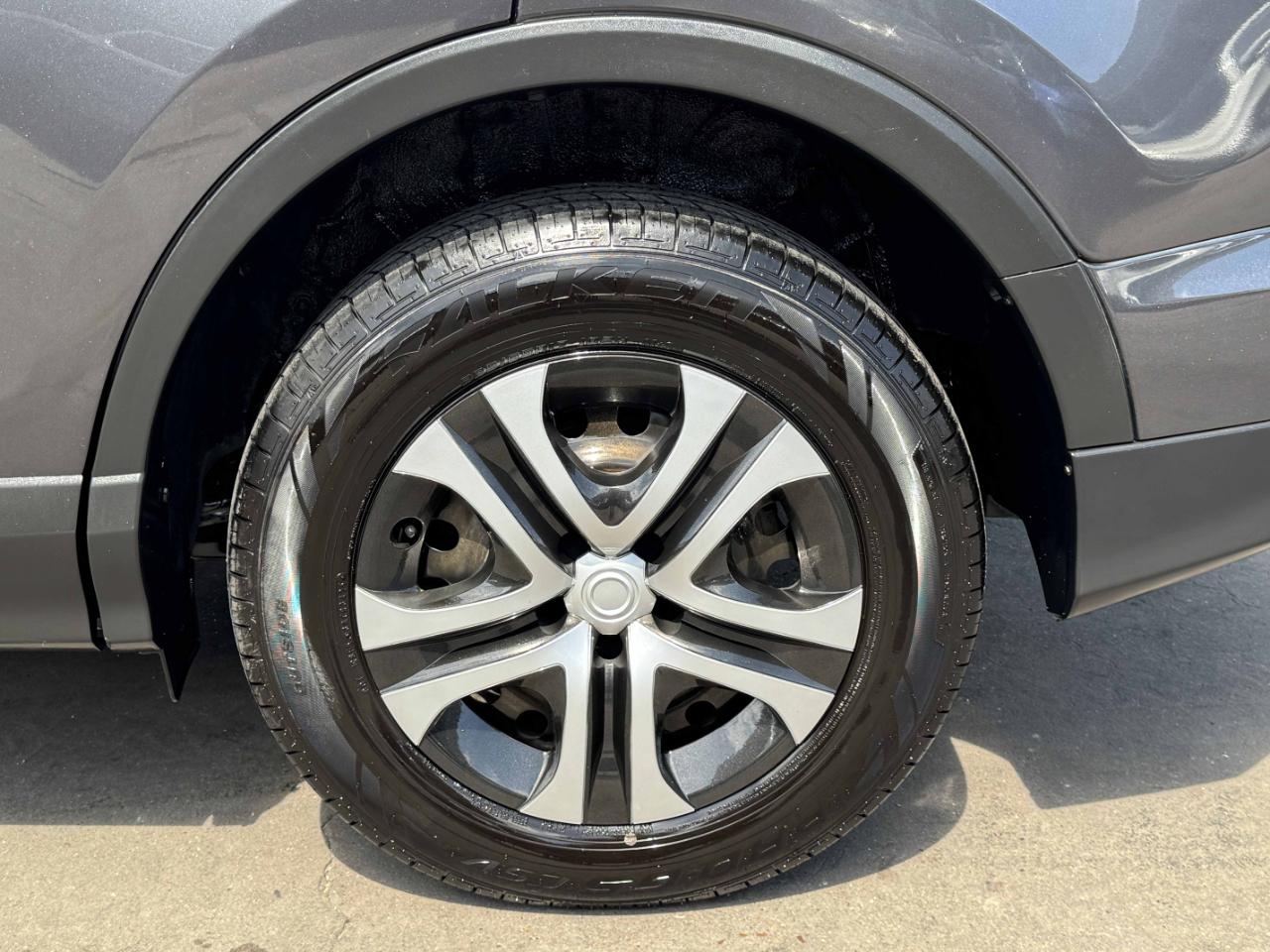 Toyota RAV4  2017