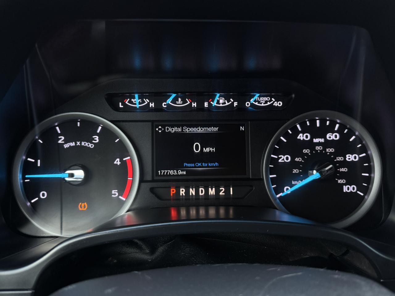 Ford Super Duty F-250 SRW  2017