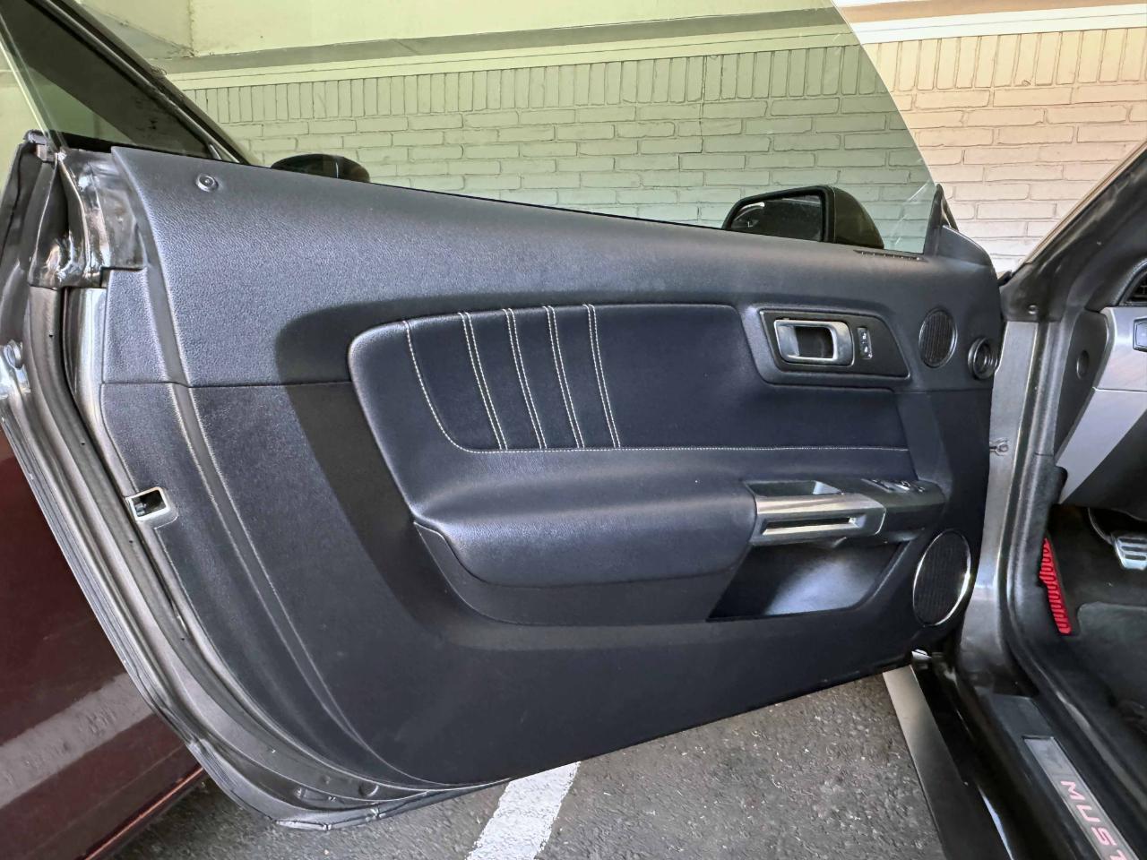 Ford Mustang  2018