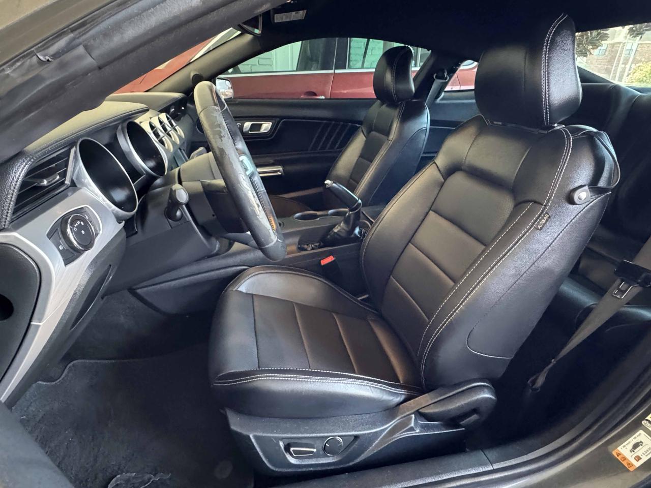Ford Mustang  2018
