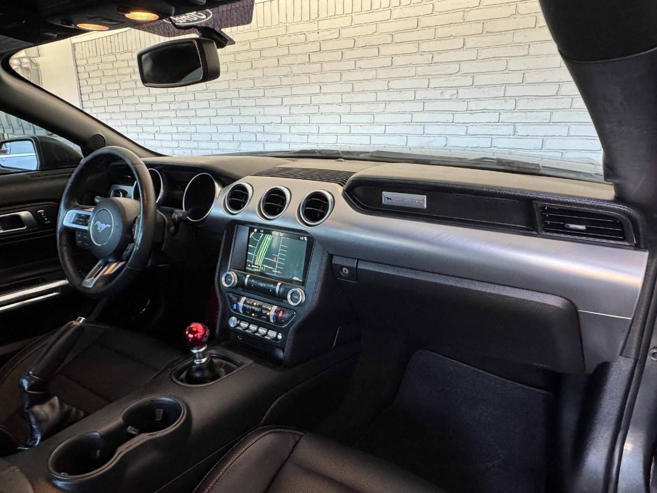 Ford Mustang  2018