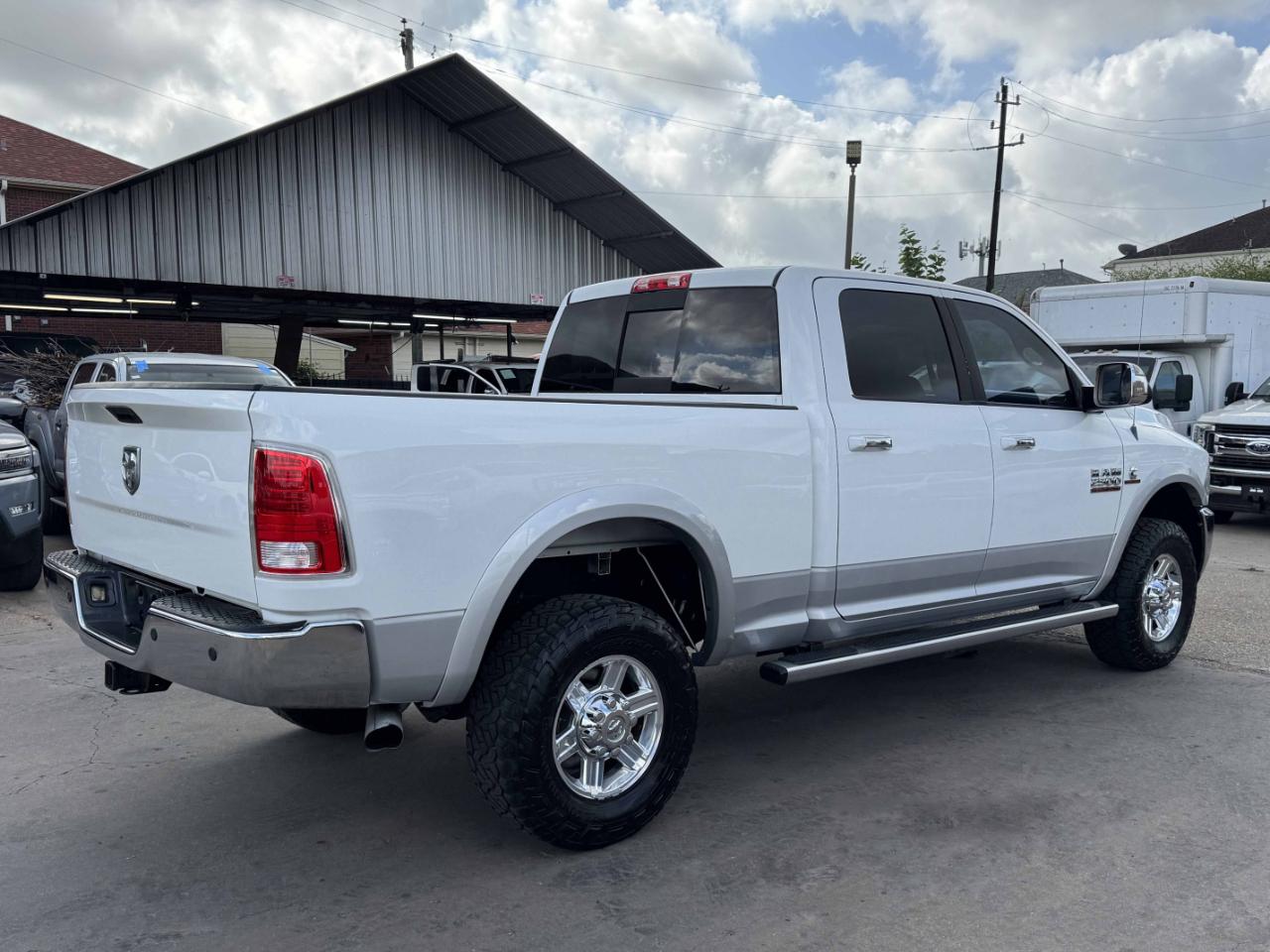 RAM 2500 Laramie Crew Cab 4WD 2013