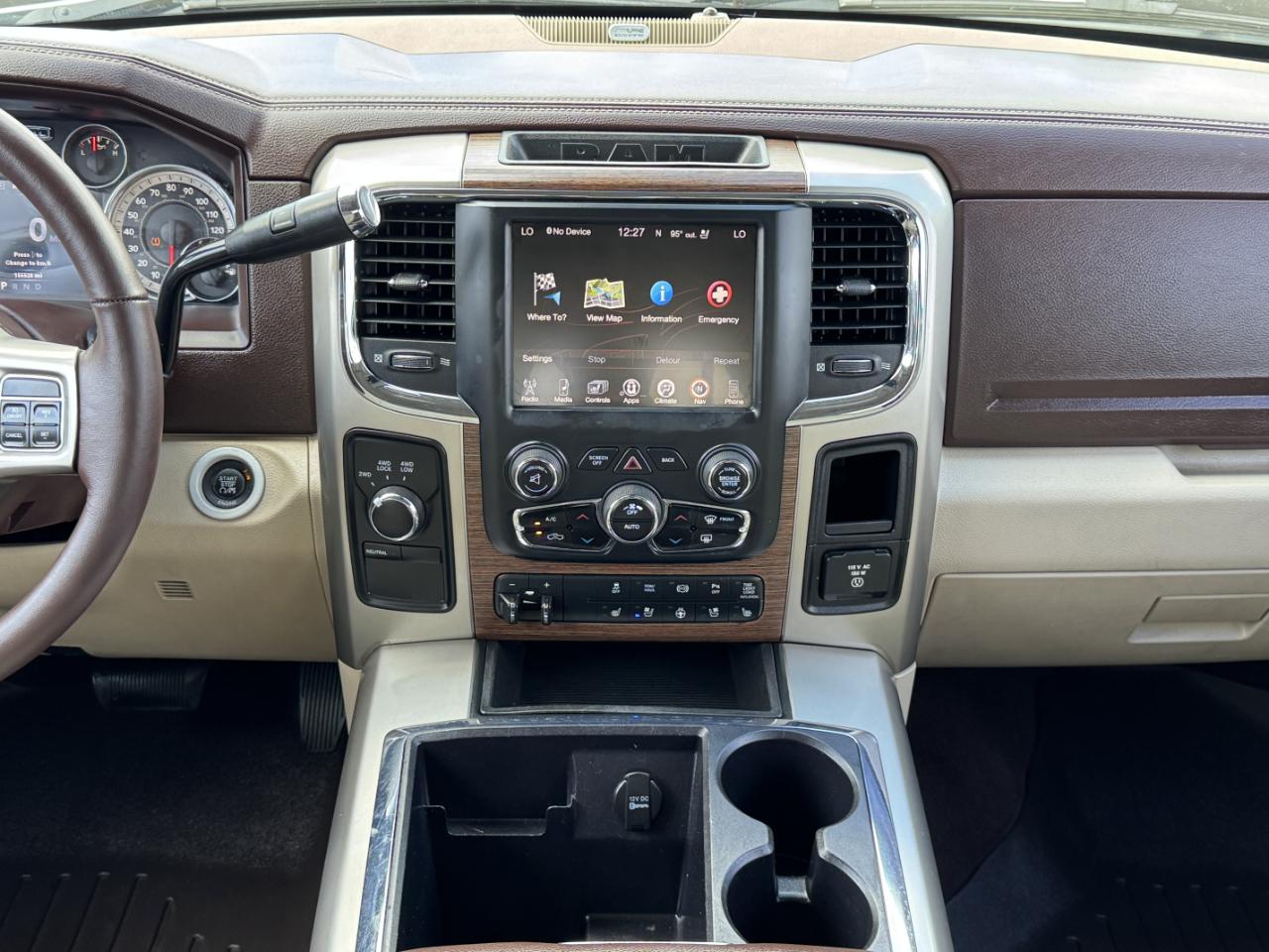 RAM 2500 Laramie Crew Cab 4WD 2013
