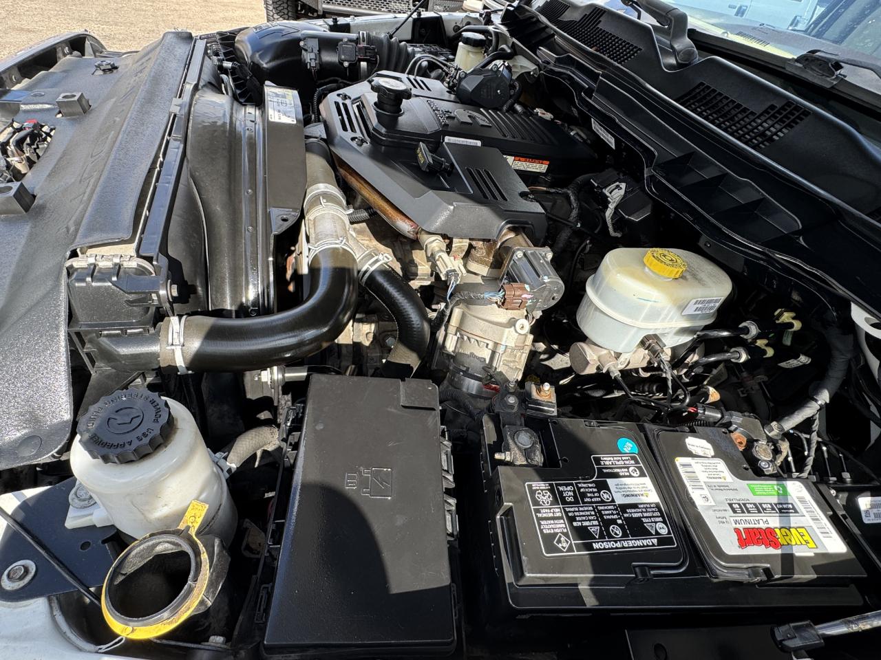 RAM 2500 Laramie Crew Cab 4WD 2013