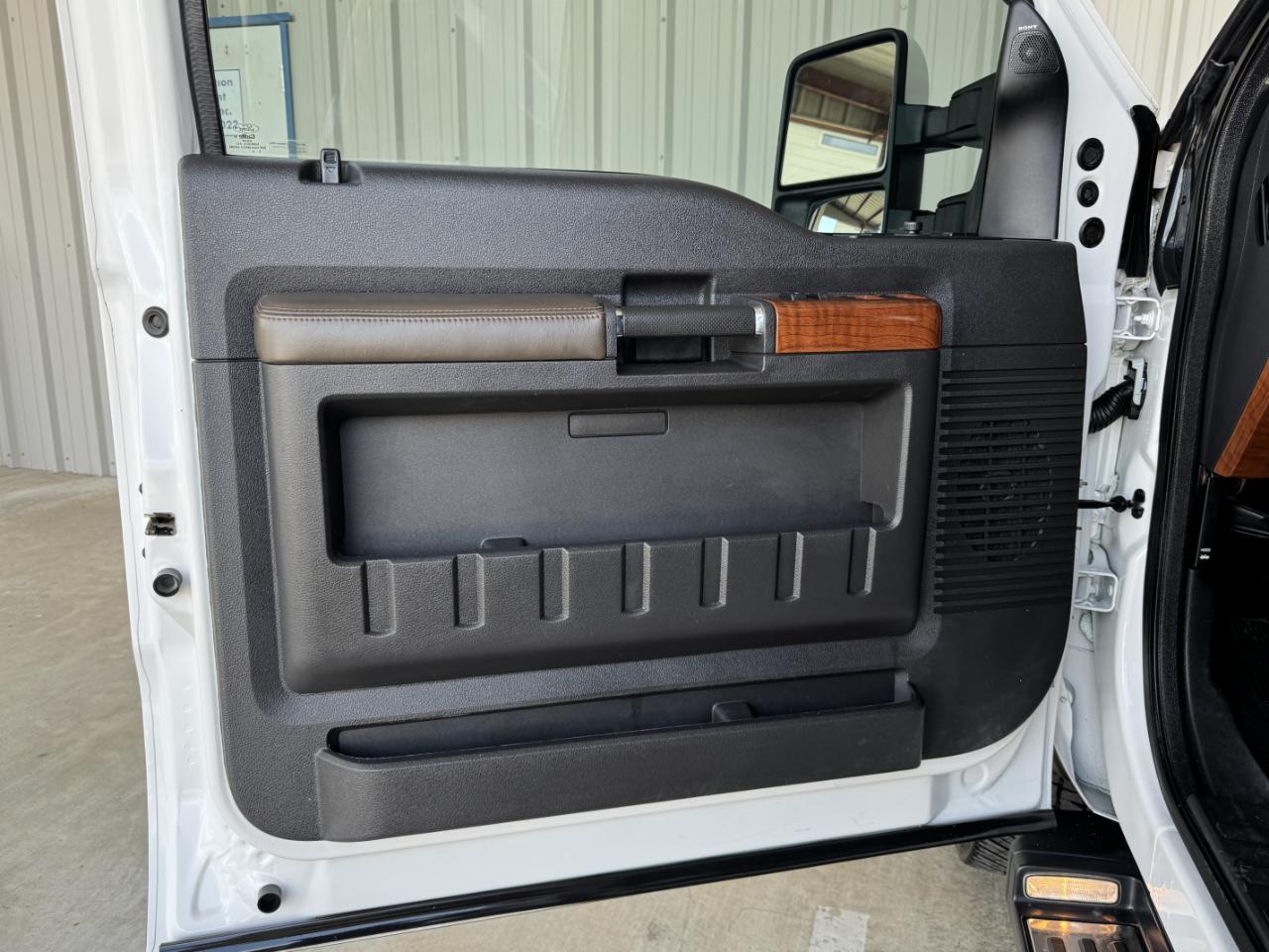 Ford Super Duty F-250 SRW  2015