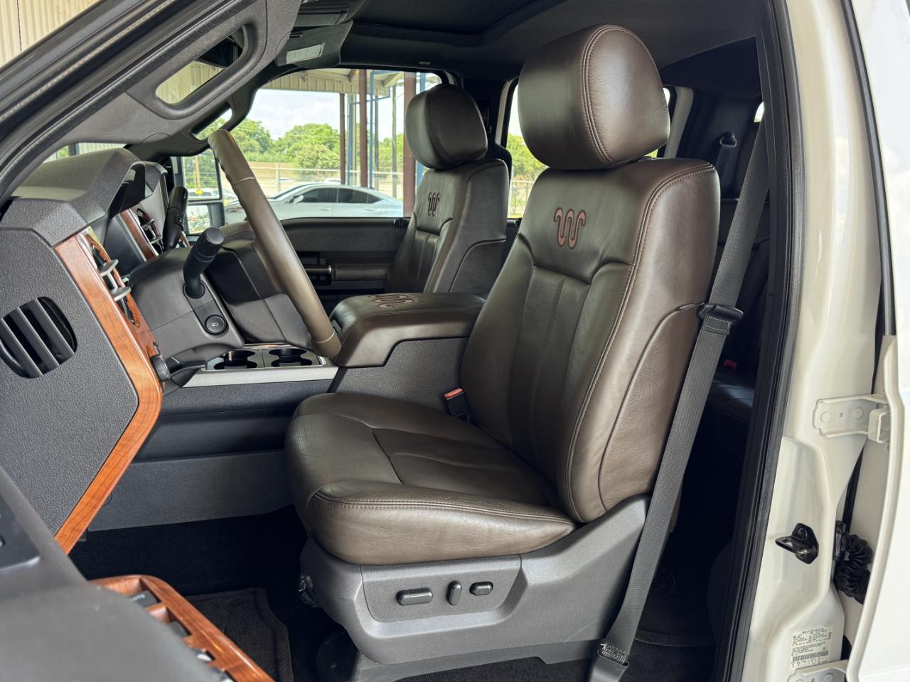 Ford Super Duty F-250 SRW  2015