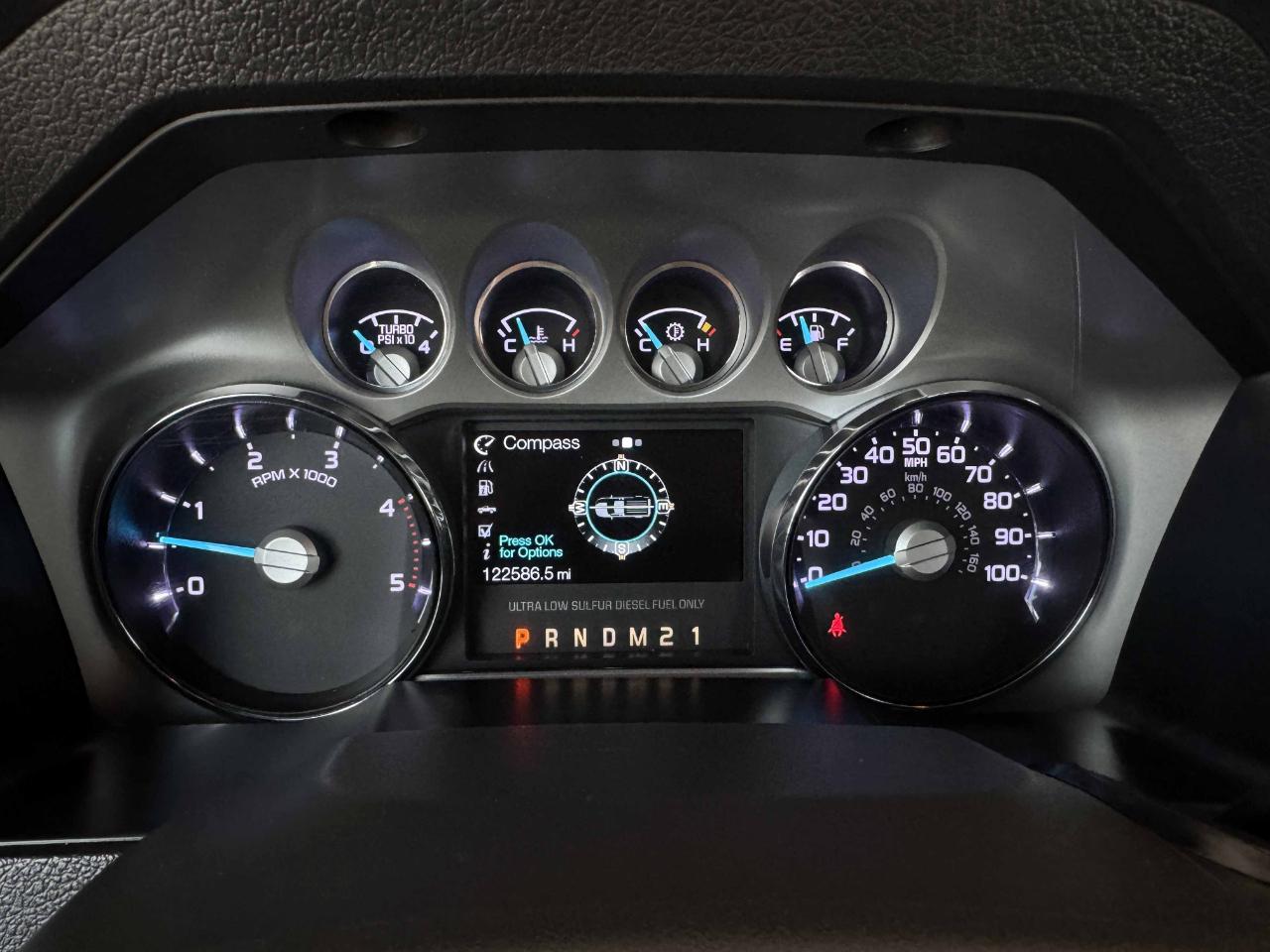 Ford Super Duty F-250 SRW  2015