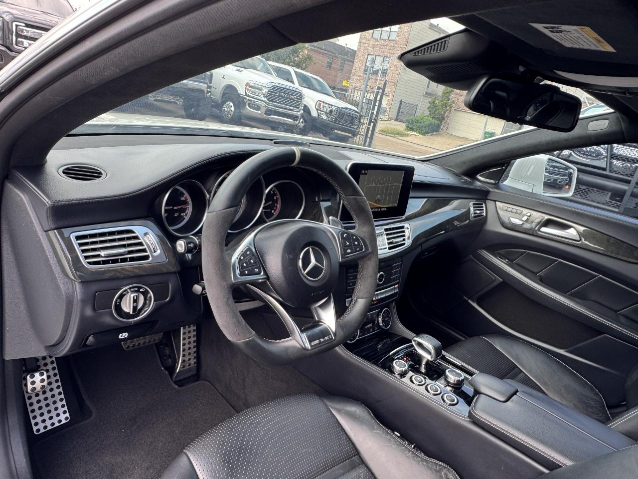 Mercedes-Benz CLS  2016