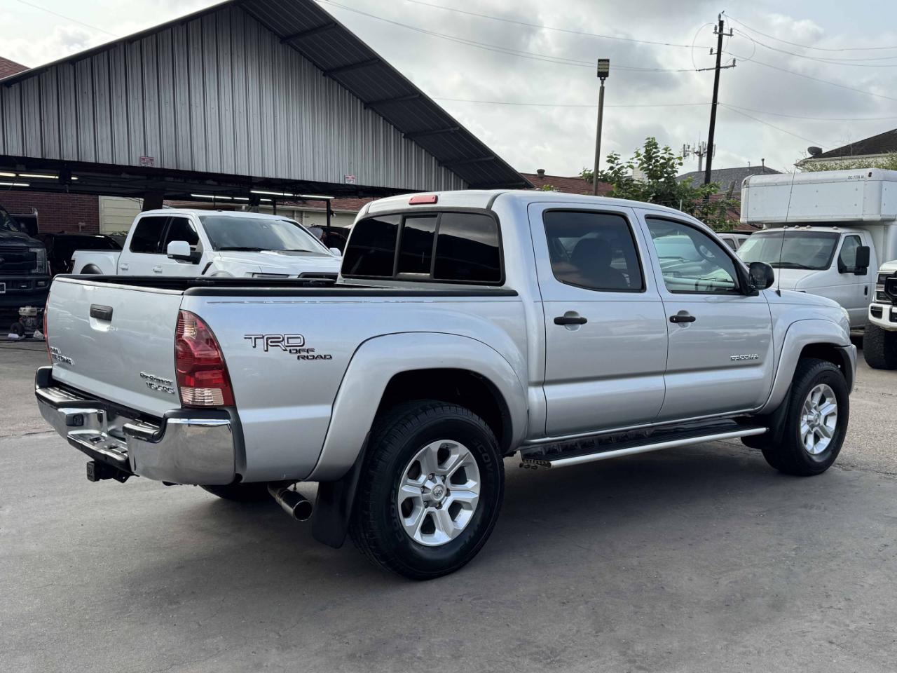 Toyota Tacoma PreRunner Double Cab 2WD 2006