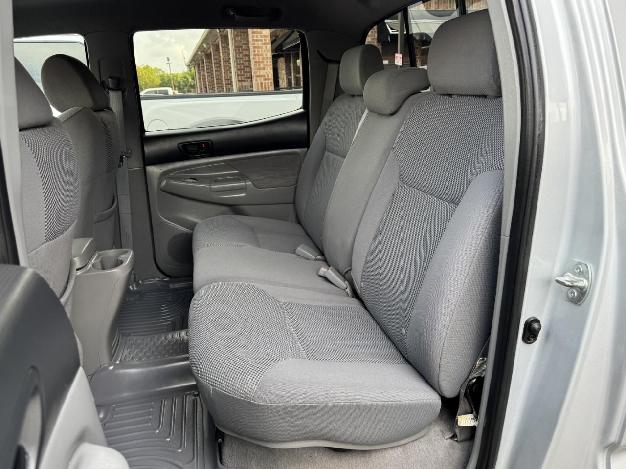 Toyota Tacoma PreRunner Double Cab 2WD 2006